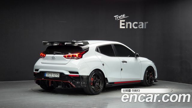 Hyundai Veloster 2019 — photo 2