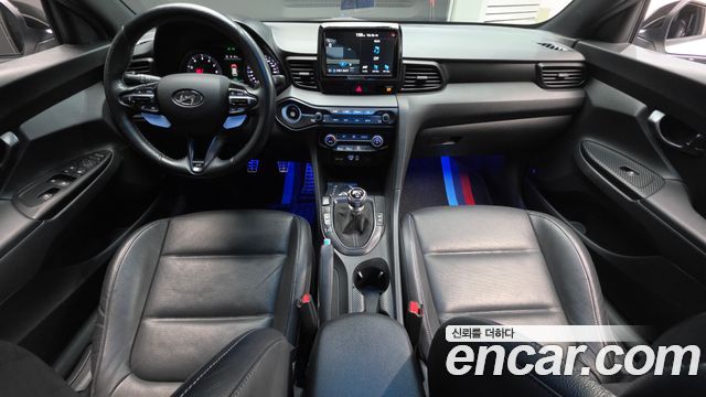 Hyundai Veloster 2019 — photo 10