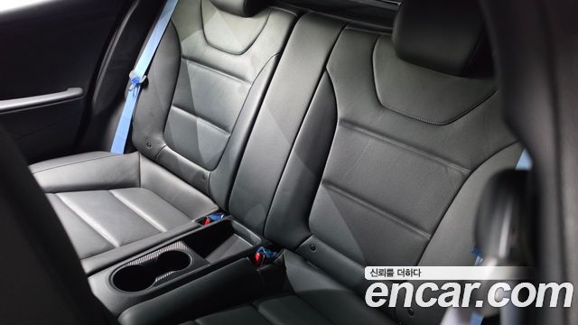 Hyundai Veloster 2019 — photo 29