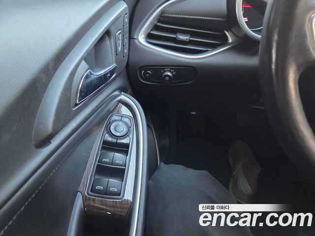 Chevrolet Korea Malibu 2017 — photo 11
