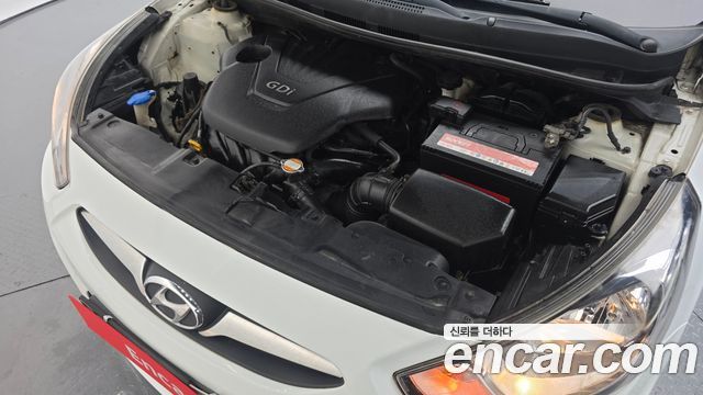 Hyundai Accent 2011 — photo 6