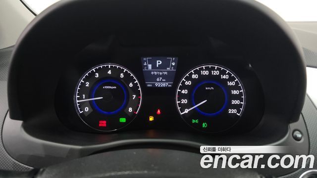 Hyundai Accent 2011 — photo 8