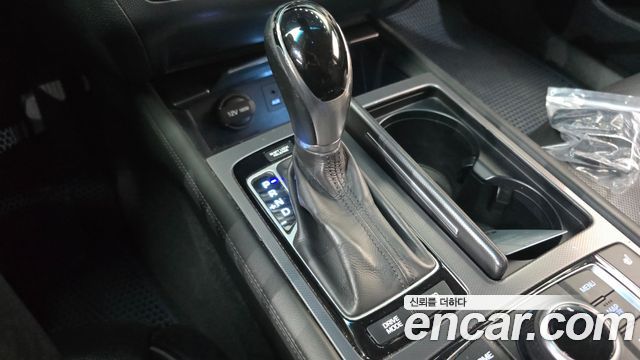 Hyundai Genesis 2015 — photo 9