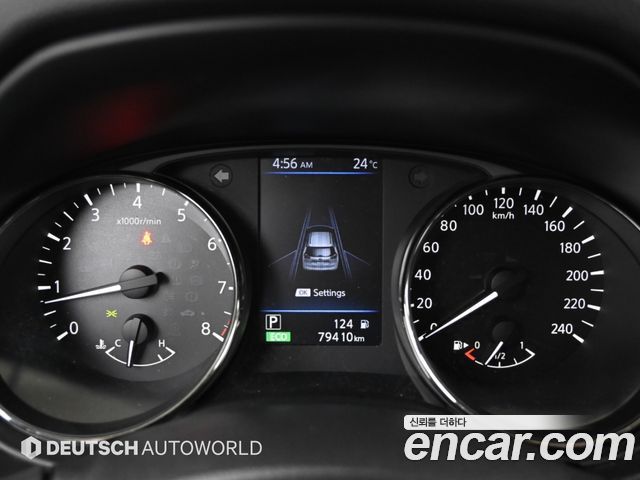 Nissan X-Trail 2018 — photo 8
