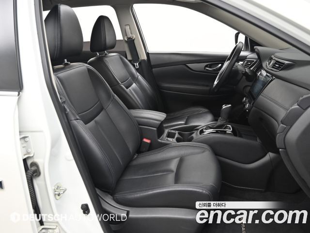 Nissan X-Trail 2018 — photo 10