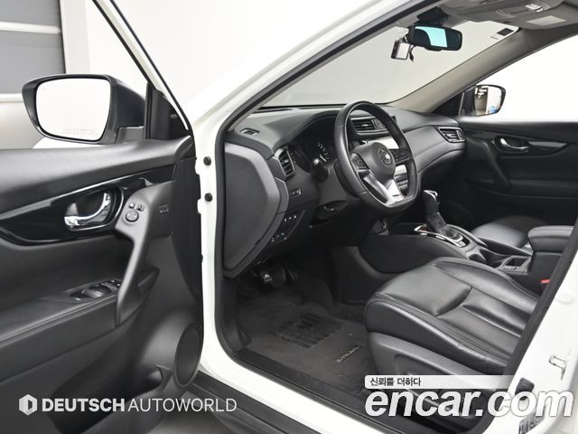 Nissan X-Trail 2018 — photo 11