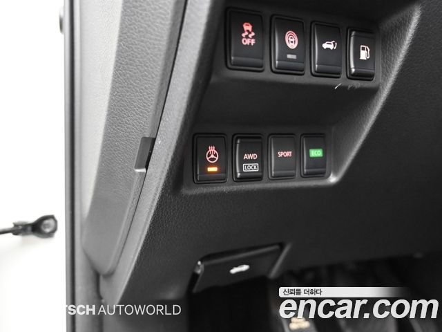Nissan X-Trail 2018 — photo 16