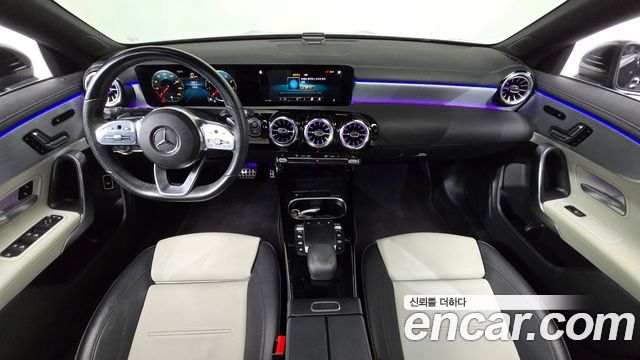 Mercedes-Benz CLA-Class 2021 — photo 10