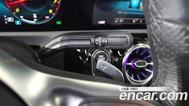 Mercedes-Benz CLA-Class 2021 — photo 12