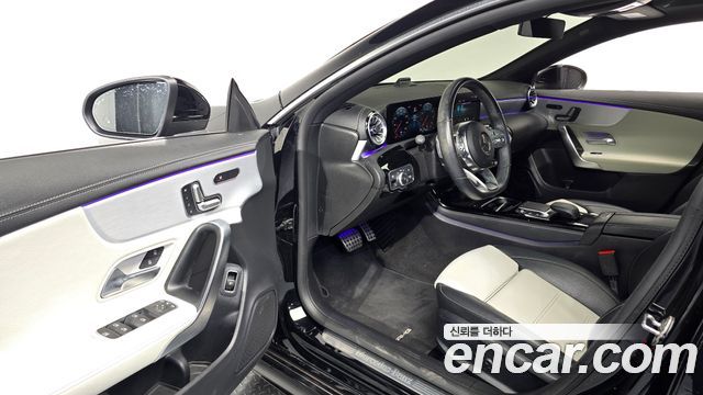 Mercedes-Benz CLA-Class 2021 — photo 13
