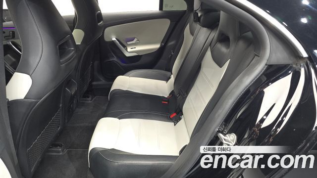Mercedes-Benz CLA-Class 2021 — photo 17