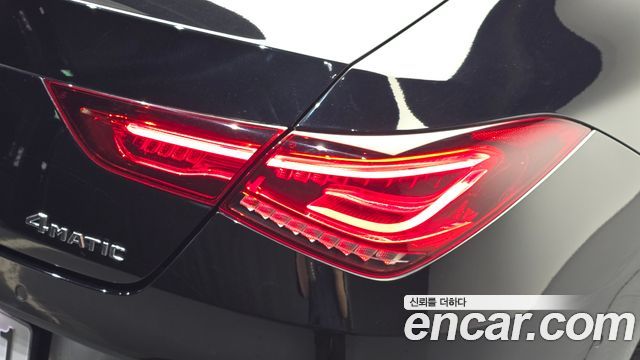 Mercedes-Benz CLA-Class 2021 — photo 9