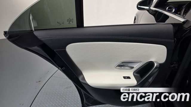 Mercedes-Benz CLA-Class 2021 — photo 15