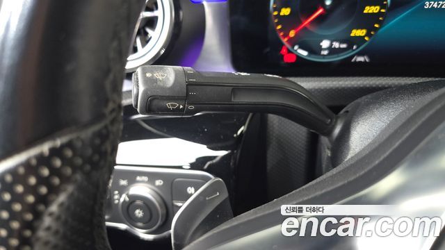 Mercedes-Benz CLA-Class 2021 — photo 27