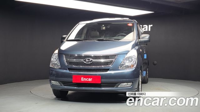 Hyundai Starex 2012 — photo 3
