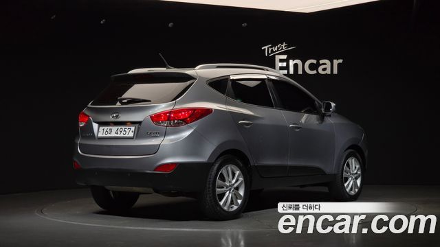 Hyundai Tucson 2012 — photo 2