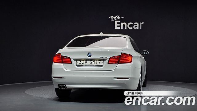 BMW 5-Series 2015 — photo 4
