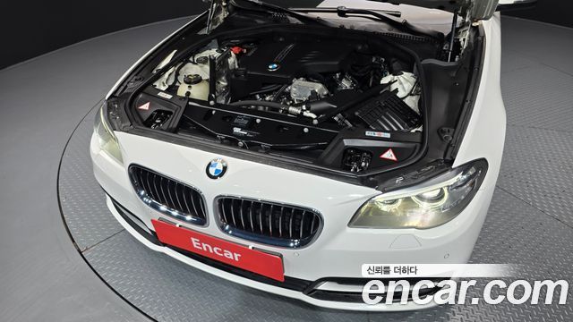 BMW 5-Series 2015 — photo 6