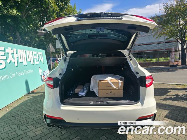 Maserati Levante 2020 — photo 5