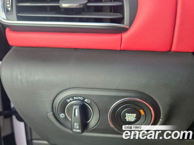 Maserati Levante 2020 — photo 14