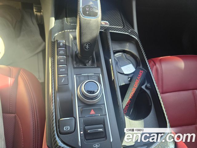 Maserati Levante 2020 — photo 17