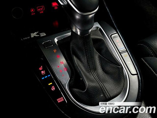 Kia K3 2019 — photo 17