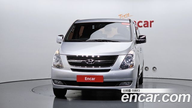 Hyundai Starex 2010 — photo 3