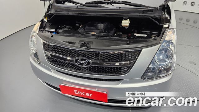 Hyundai Starex 2010 — photo 6