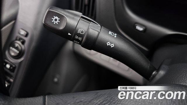 Hyundai Starex 2010 — photo 31