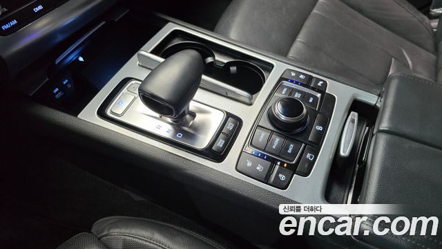 Genesis G80 2017 — photo 9