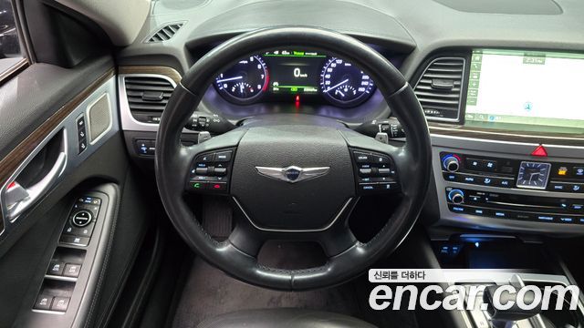 Genesis G80 2017 — photo 13