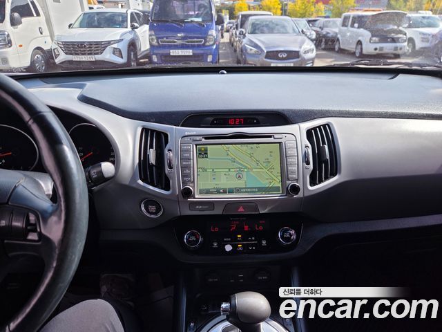 Kia Sportage 2015 — photo 12