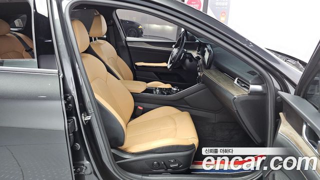 Kia K5 2023 — photo 13