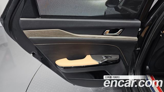Kia K5 2023 — photo 15
