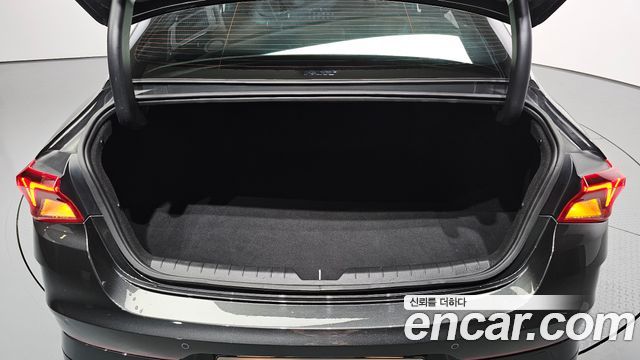 Kia K5 2023 — photo 30