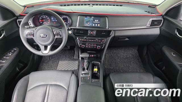 Kia K5 2018 — photo 10