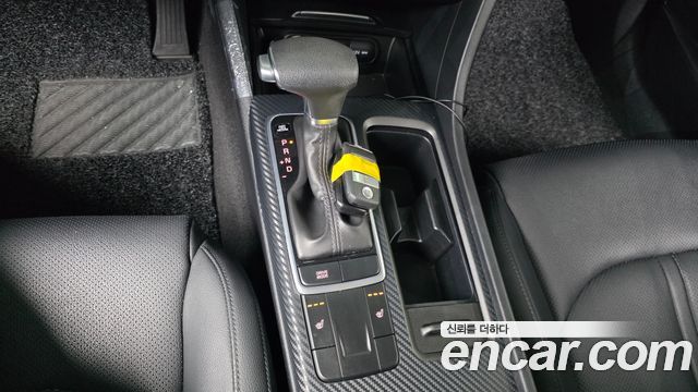 Kia K5 2018 — photo 12