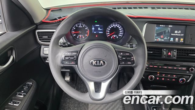 Kia K5 2018 — photo 19
