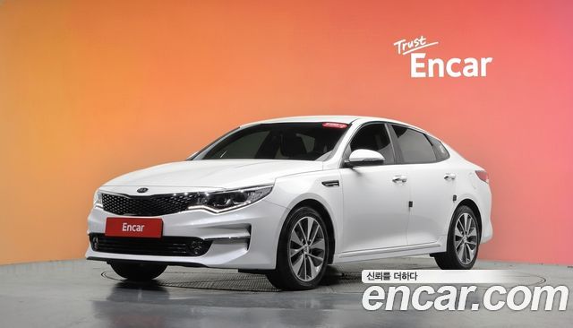 Kia K5 2018 — photo 1