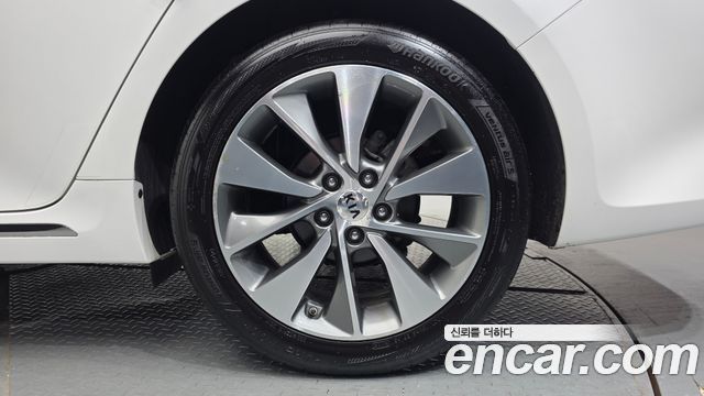 Kia K5 2018 — photo 7