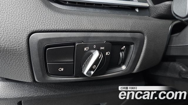 BMW 2-Series 2019 — photo 27