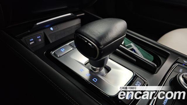 Genesis G80 2018 — photo 9
