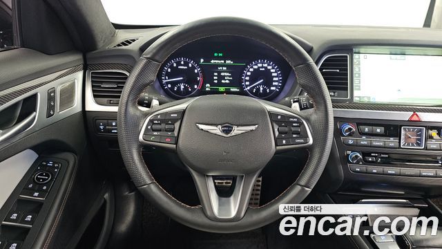 Genesis G80 2018 — photo 14