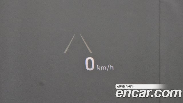 Genesis G80 2018 — photo 18