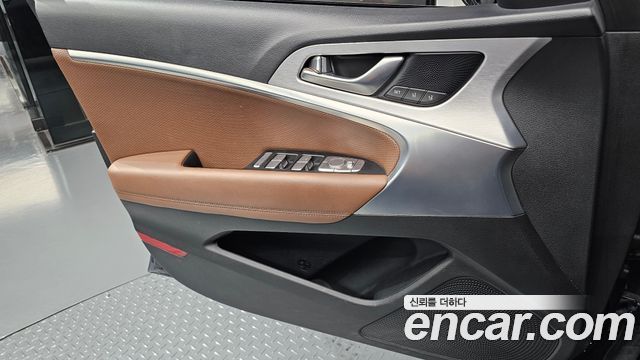 Genesis G70 2020 — photo 14