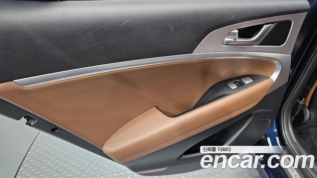 Genesis G70 2020 — photo 15