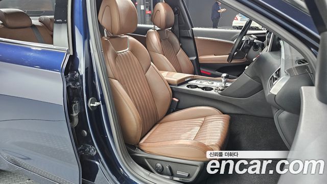 Genesis G70 2020 — photo 16