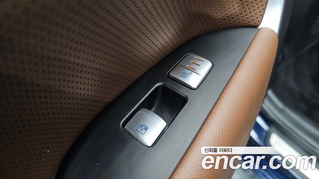 Genesis G70 2020 — photo 29