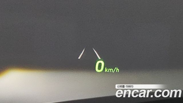 Genesis G70 2020 — photo 33