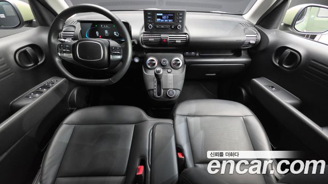 Hyundai Casper 2023 — photo 10